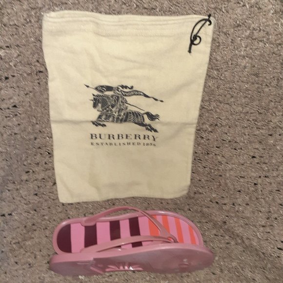 BURBERRY-Lavender/Pink/Red/Purple Jelly Thong Flip Flop Flats-Sz 37-Very Good - Picture 2 of 10